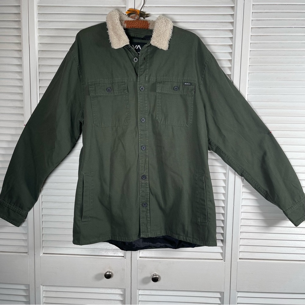 RVCA Range Jacket – Army Green Faux Sherpa Collar (NWT, XL)